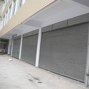 鋼質(zhì)防火卷簾門(mén) 